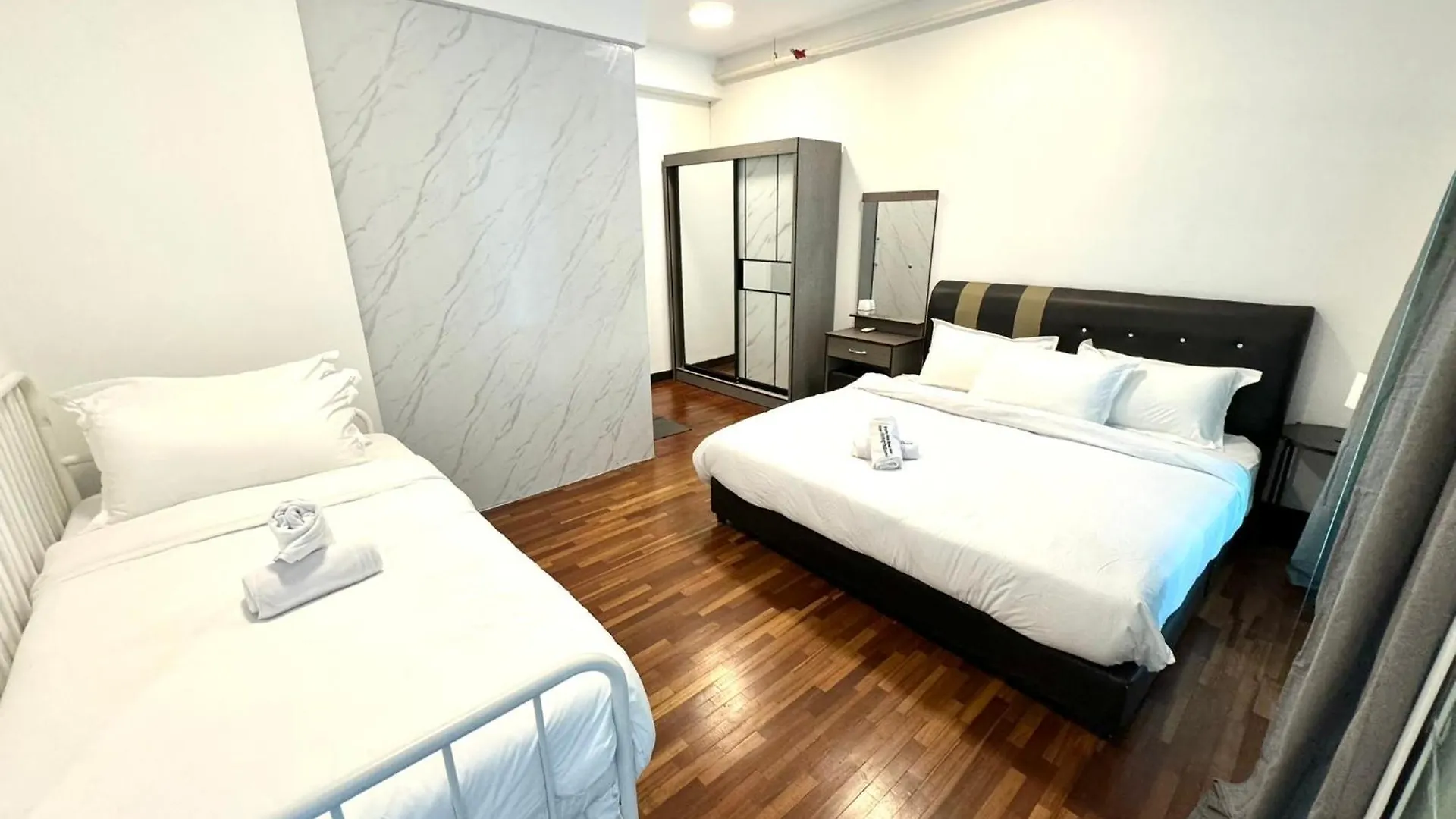 Lof Suite Kuala Lumpur Nr Midvalley Scot Garden 4Tpax